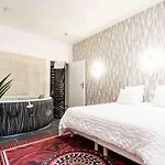 Center Saint-quentin Centre Gare 24-24 Parking Prive Hotel *