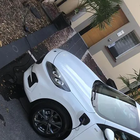 Center Saint-quentin Centre Gare 24 Sur 24 *