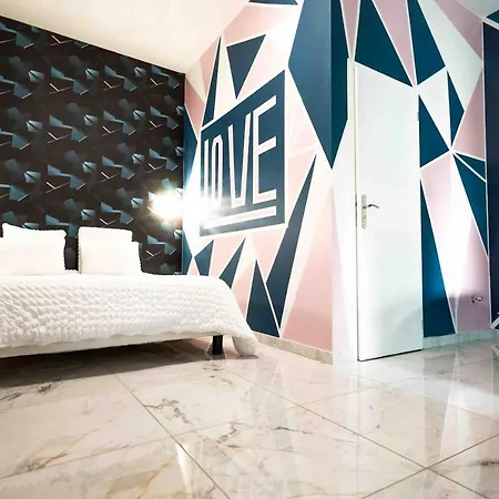 Hotell Center Saint-quentin Centre Gare 24-24 Parking Prive *