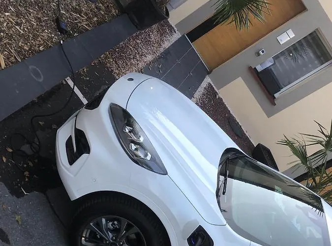 Center Saint-quentin Centre Gare 24 Sur 24 *