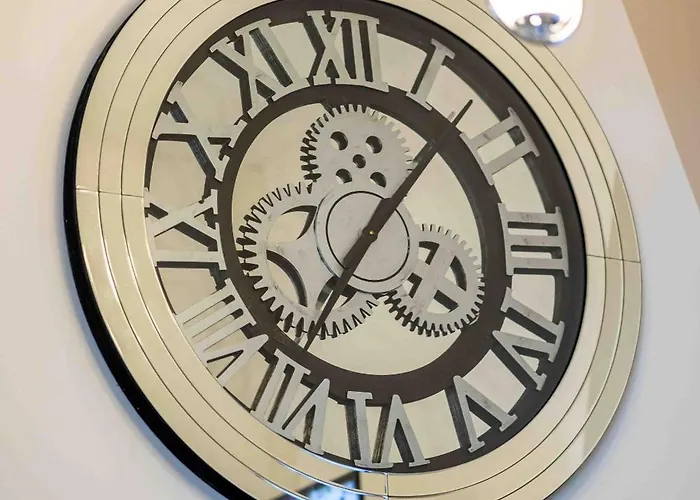 Center Saint-quentin Centre Gare 24 Sur 24 *